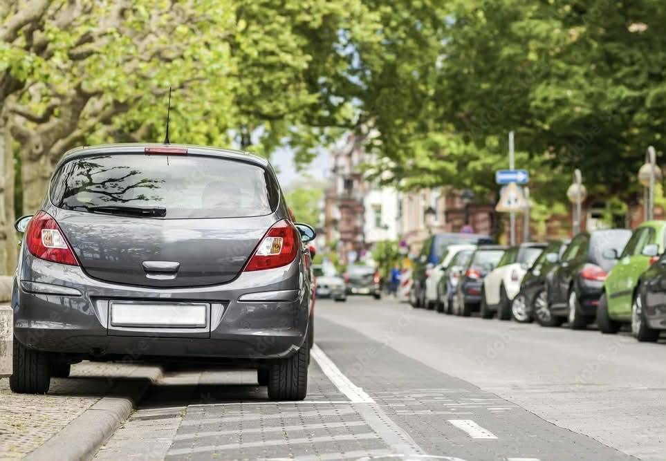 Firemné auto, súkromné jazdy a PAAS: Nenápadná daňová pasca Firemné auto, súkromné jazdy a PAAS: Nenápadná daňová pasca